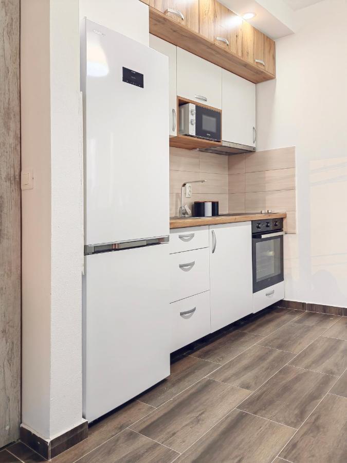 Mialex Apartments دوبرا فوفا المظهر الخارجي الصورة